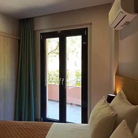 Trianon Lägenhetshotell